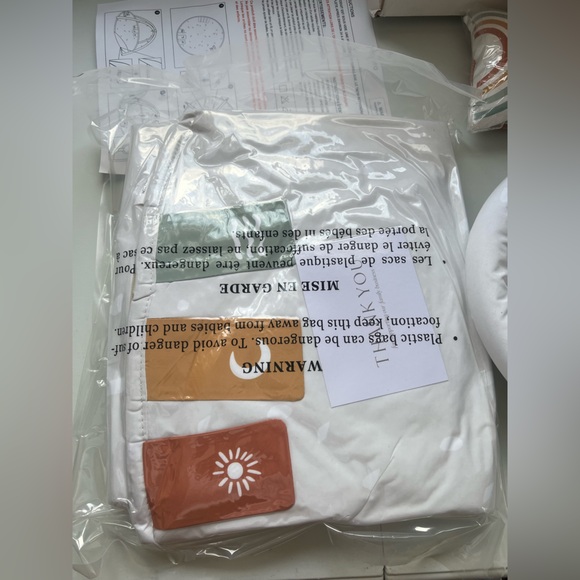 Beautiful Baby Play Gym and Tummy Time Mat - Soft Cotton - Picture 8 of 11